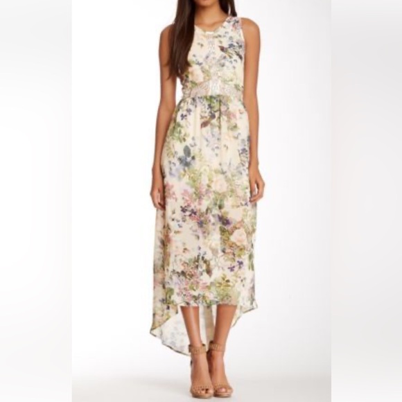 ASTR Floral Lace Maxi Dress. E15 - Picture 1 of 15